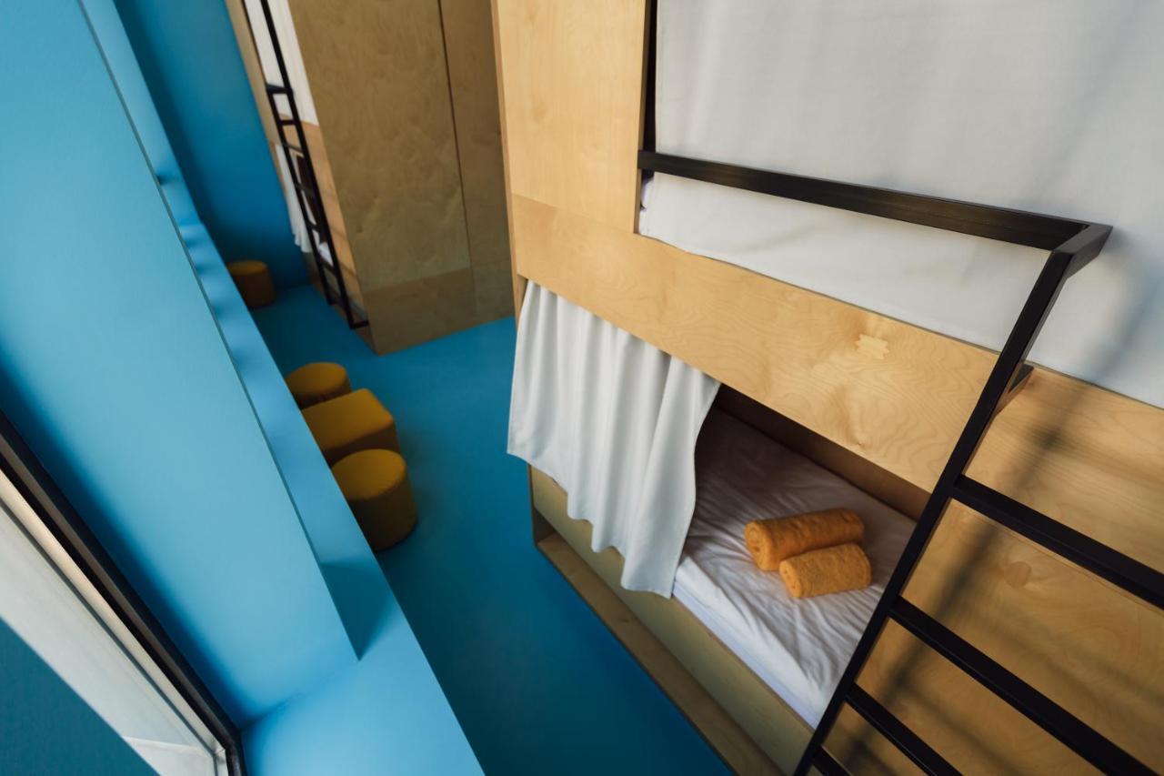 11+1 By Tumo Hostel Дилиян Екстериор снимка