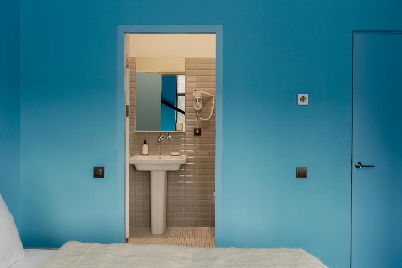 11+1 By Tumo Hostel Дилиян Екстериор снимка
